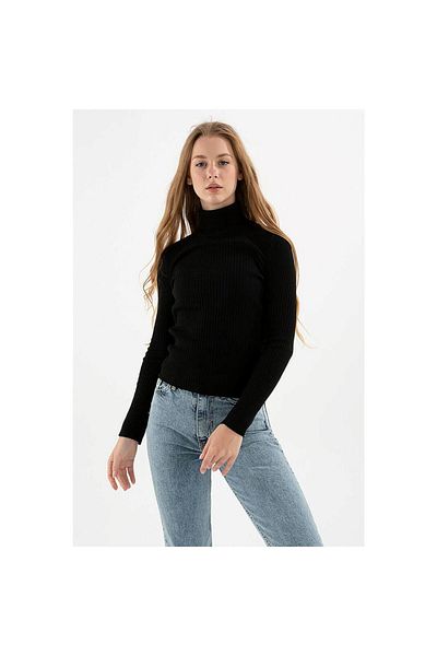 Fashion Friends Pulover negru cu gât roscat