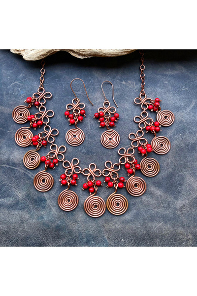 MODA Sıkma Mercan El Yapımı Bakır Tel Sarma Kolye Küpe Takımı