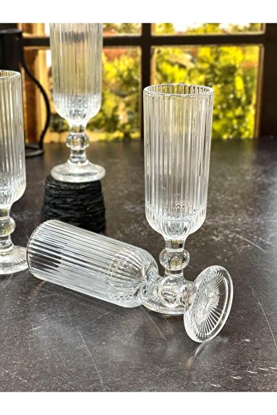 Perotti مجموعة إيمولا مكونة من 4 أكواب بأقدام 160 مل