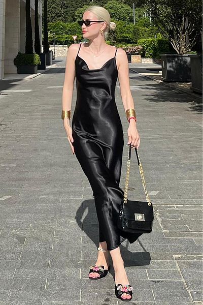 Madmext Mad Girls Μαύρο Μακρύ Σατέν Φόρεμα Mg1408