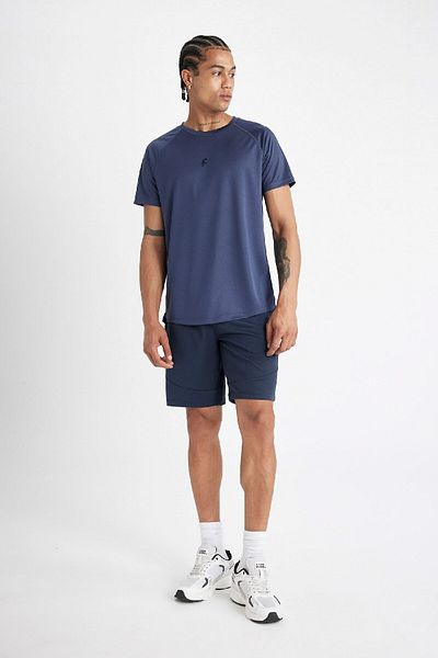 DeFacto Bedrucktes Slim-Fit-Sport-T-Shirt mit Rundhalsausschnitt – kurze Ärmel V2887az24sp