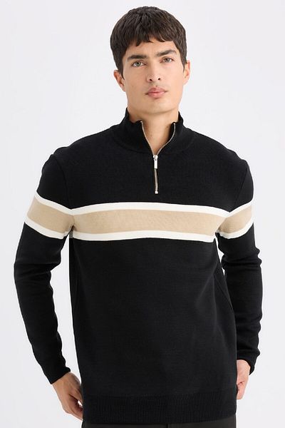 DeFacto Schwarzer Standard-Passform-Pullover mit normaler Passform, Stehkragen und Reißverschluss, gestreift, Y4193az24wn