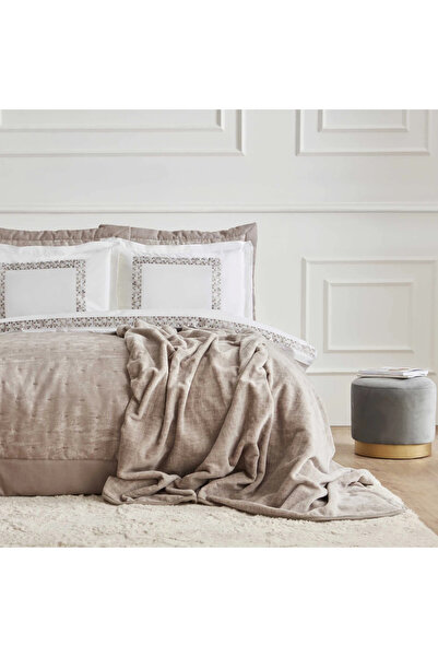 Karaca Bride Coll Bianca, 10 Piece Dowry Set, Stone