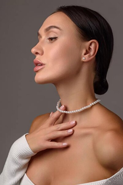 New Obsessions Madame Pearl Choker Necklace