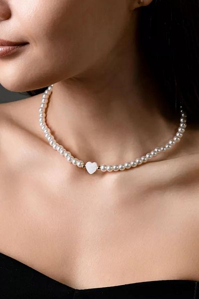 New Obsessions Elegant Love Necklace with Pearl Heart Detail