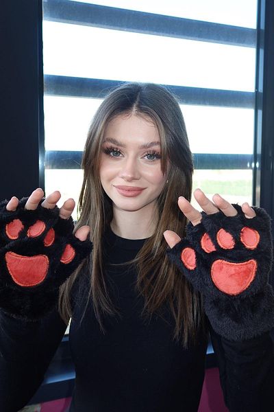 TAKIŞTIR Black Color Paw Figured Gloves