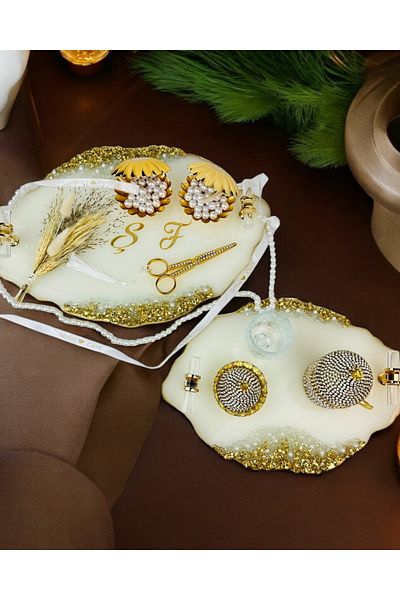 CyzHome Spark Gold Epoxy Promise Engagement Tray