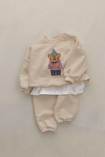ADABEBEK New Season Birthday Bear Printed 2-Piece Baby Set 11018