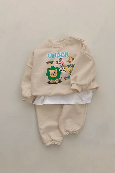 ADABEBEK New Season under Zoo Animals Printed 2-Piece Baby Set 23328