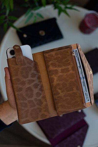 Garbalia Envelope Envelope Model Leopard Gold Wallet with Phone and Coin Compartment