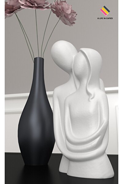 Hugging Romantic Valentines- 18cm HARD PLASTIC Lovers Trinket ornament decoration souvenir home office