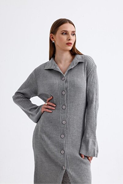 Get Crazy Γυναικείο πλεκτό φόρεμα με λαιμόκοψη με κουμπιά μανίκι