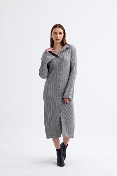 Get Crazy Γυναικείο πλεκτό φόρεμα με λαιμόκοψη με κουμπιά μανίκι