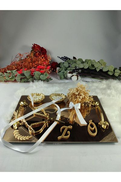 Basic Creation Gold Mirrored Promise Tray Request Tray