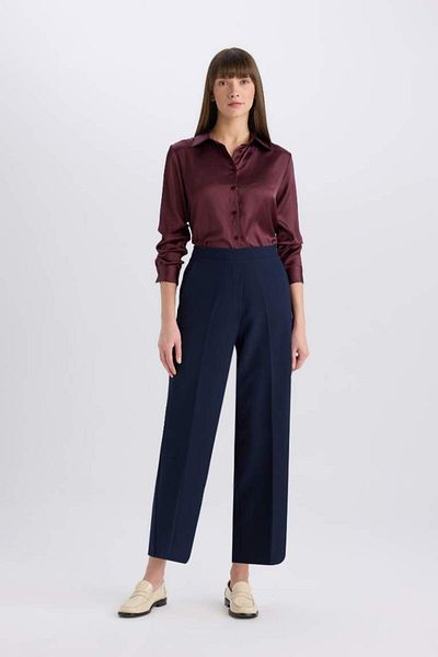 DeFacto Langarmshirt aus Satin mit normaler Passform E1783ax