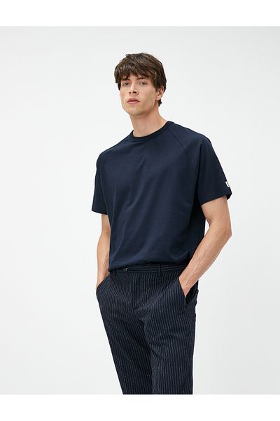 Koton Tricou de bază cu gât rotund cu mânecă scurtă cu mânecă raglan