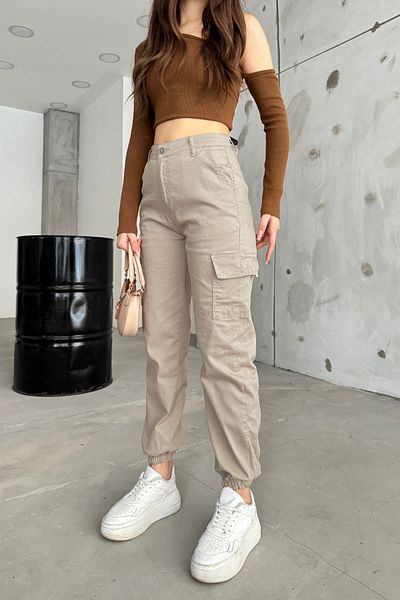 BİKELİFE Beige Hose aus Gabardine-Stoff mit Cargotaschen