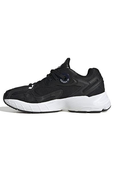adidas Eredeti női tornacipő - Astir W Ie9886