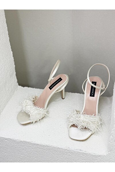 NUR KARACA 24Y8633 PÜSKÜL KUMAŞ TEK BANT TOPUKLU AYAKKABI KADIN