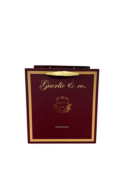 Guerlieandco. Medium Size Gift Carrying Cardboard Bag