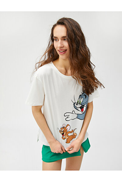 Koton T-shirt Tom And Jerry Oversize z licencjonowanym nadrukiem i krótkim rękawem