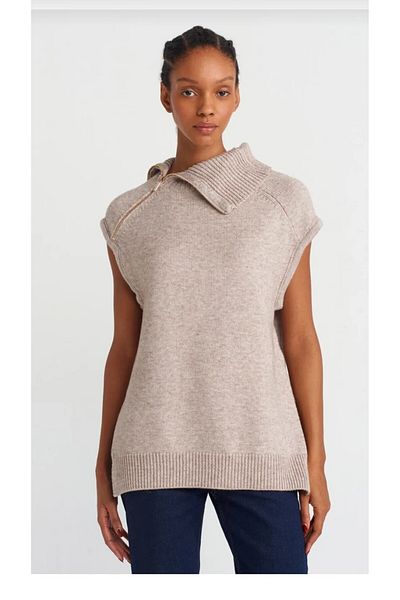 Özgürbutik Collar Detailed Knitting Sweater