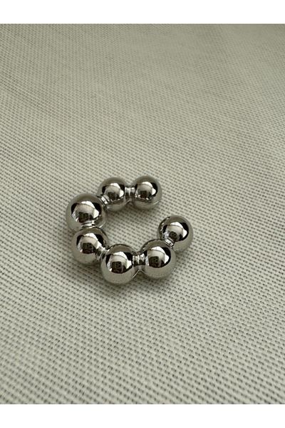 bijuxbymrv Big Ball Earcuff (Cartilage Earring)