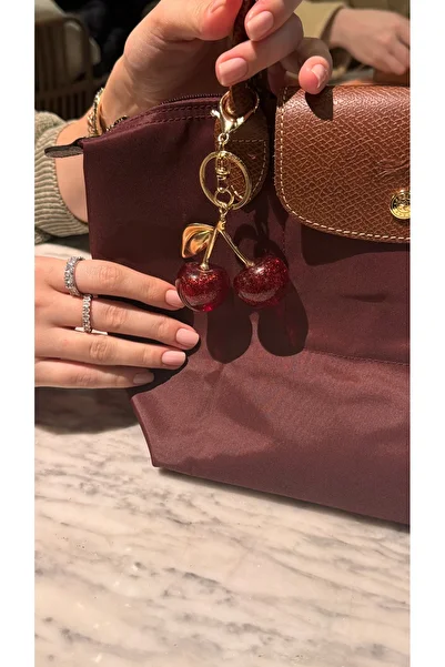 KAD COLLECTION سلسلة المفاتيح حقيبة الكرز سحر