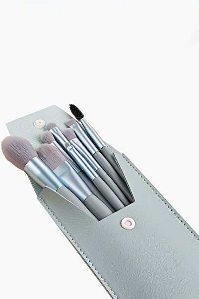 Chavin Набір з 8 шкіряних пензликів для макіяжу: для тонального крему, тіней, пудри, підводки для очей cin828mv