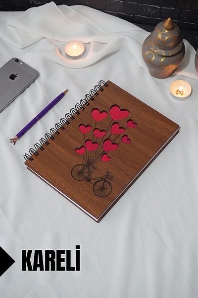 markcat Caiet cu tematică cu baloane pentru biciclete - Caiet în carouri cu copertă din lemn (A5 - 120 coli)