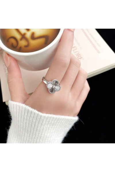 ANGELSS JEWELLERY خاتم فضي قابل للتعديل من فان كليف (خاتم فضي قابل للتعديل طر...