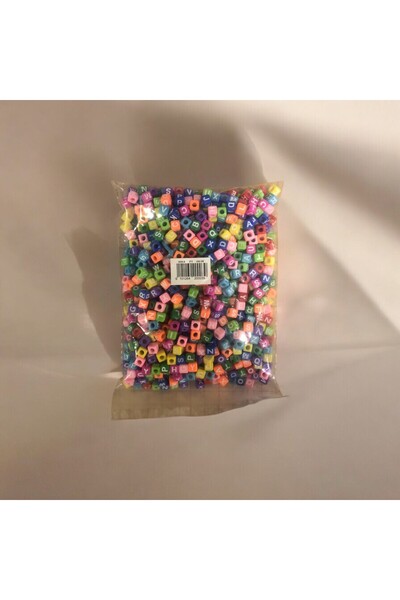 Yumuşakkeçe 250 гр. Цветни мъниста с разноцветни букви 7x7 мм - За бижута и з...