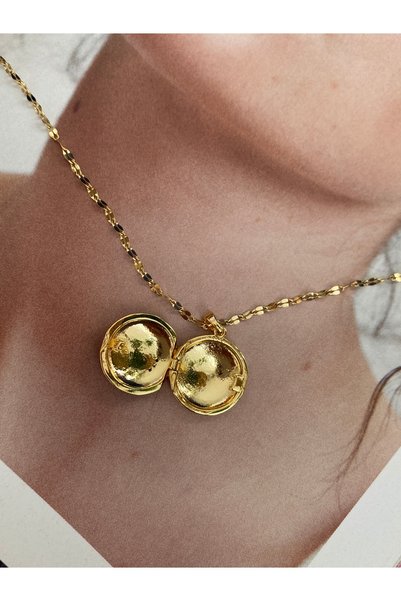 Pinery Jewels Navy Blue Sky Gold Stainless Steel Women's Necklace – Modern and Stylish Design