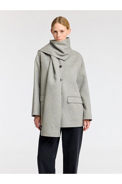 Selected Femme Jacke Integrierte Schal
