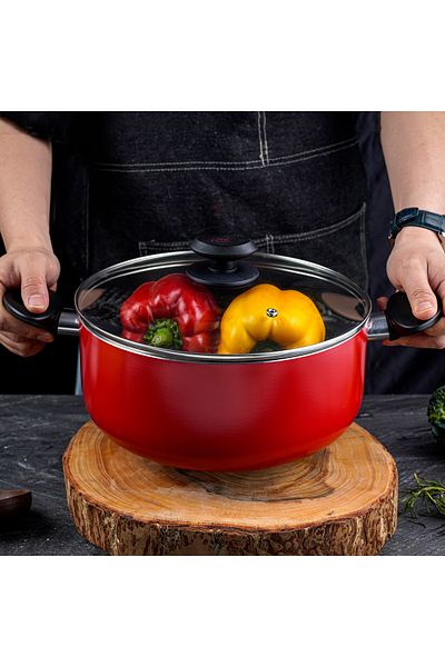 BETTY CROCKER Non-Stick Casserole & Glass Lid 26Cm Red