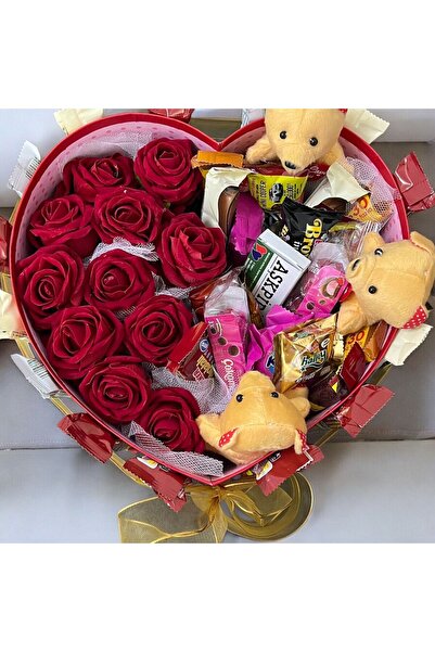 Home Kalp Kutuda – 11 Kadife Gül, 3 Peluş Ayıcık ve Atıştırmalıklar (30x30 cm...