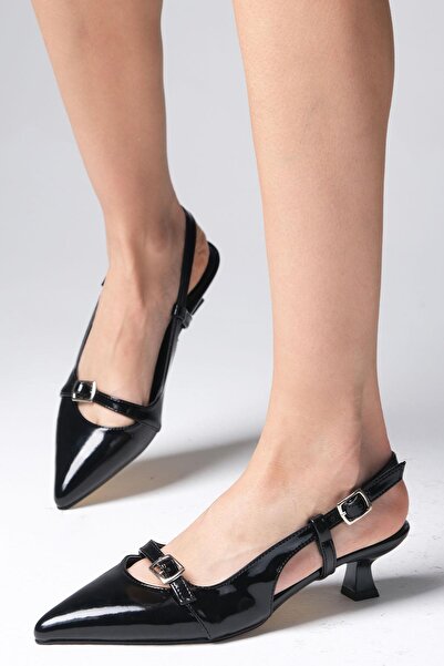 Mio Gusto Crystal Black Color Patent Leather Short Heeled Women's Shoes