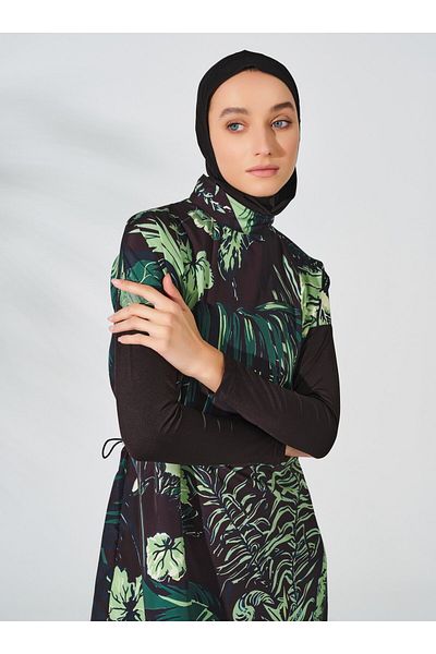 ALFASA Comfortable Hijab Black Swimsuit (Amazon)