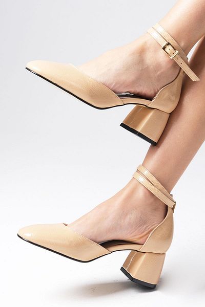 Mio Gusto Ida Skin Color Thick Heeled Women's Shoes