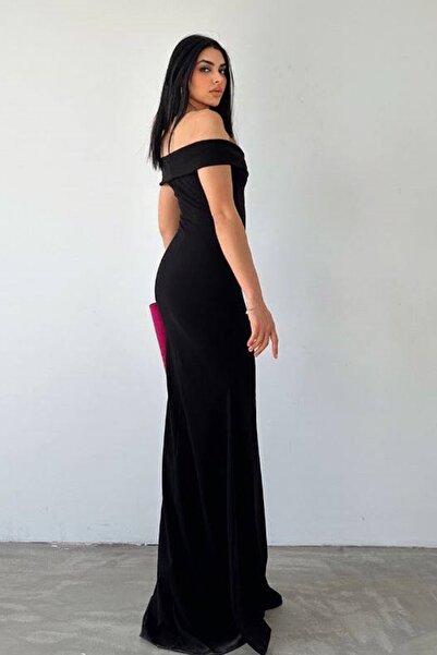 bayansepeti Μαύρο ελαστικό κρεπ ύφασμα μάξι φόρεμα με λαιμόκοψη 582904