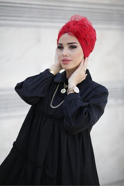 Differenza Red Pearl Tulle Bonnet