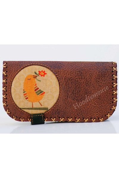 HOODİEMOUSE Large Wallet with Bird Figure Ethnic Bohemian Retro Vintage Style - Brown