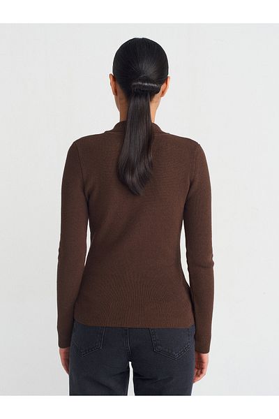Dilvin 10686 Pulover de tricot cu guler vertical cu snap - maro