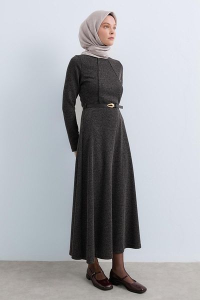 Nihan Black Knitted Dress with Belt