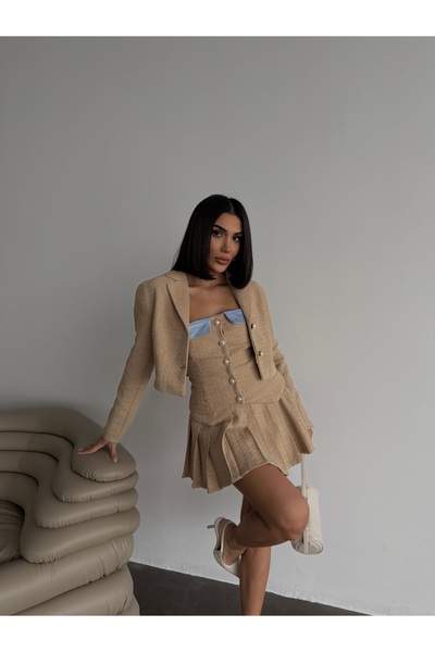 NEW STATION Set de trei piese New Station: jachetă, bluză și fustă, din țesăt...