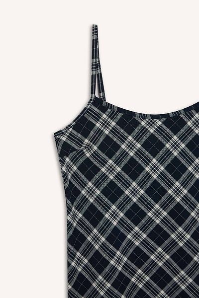 DeFacto Coool Slip-Midikleid mit V-Ausschnitt und karierten Trägern E4397AX25SP