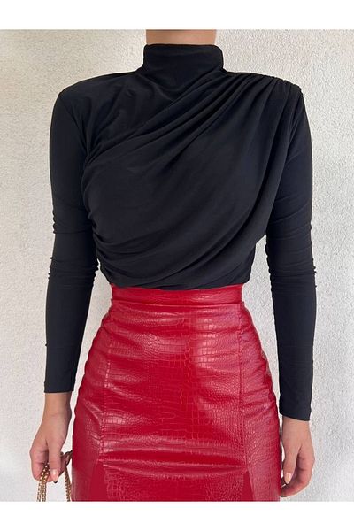 Modamorfo Geraffte Sandy-Bluse mit halbem Ausschnitt