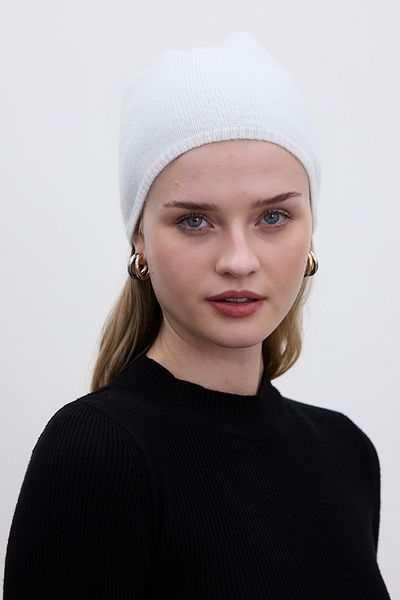 Manuka Ecru Baskenmütze dünn gestrickt