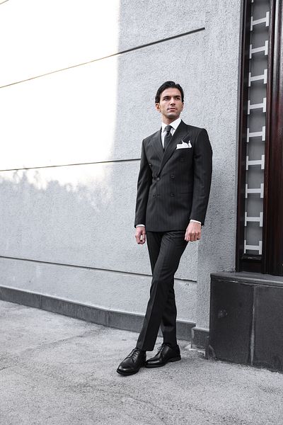 AEK FIORE Men's Black Striped Double Breasted Suit