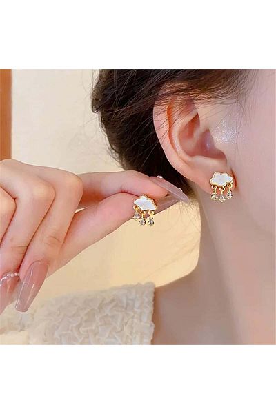 Pelin Aksesuar White Pearlescent Crystal Rain and Cloud Earrings